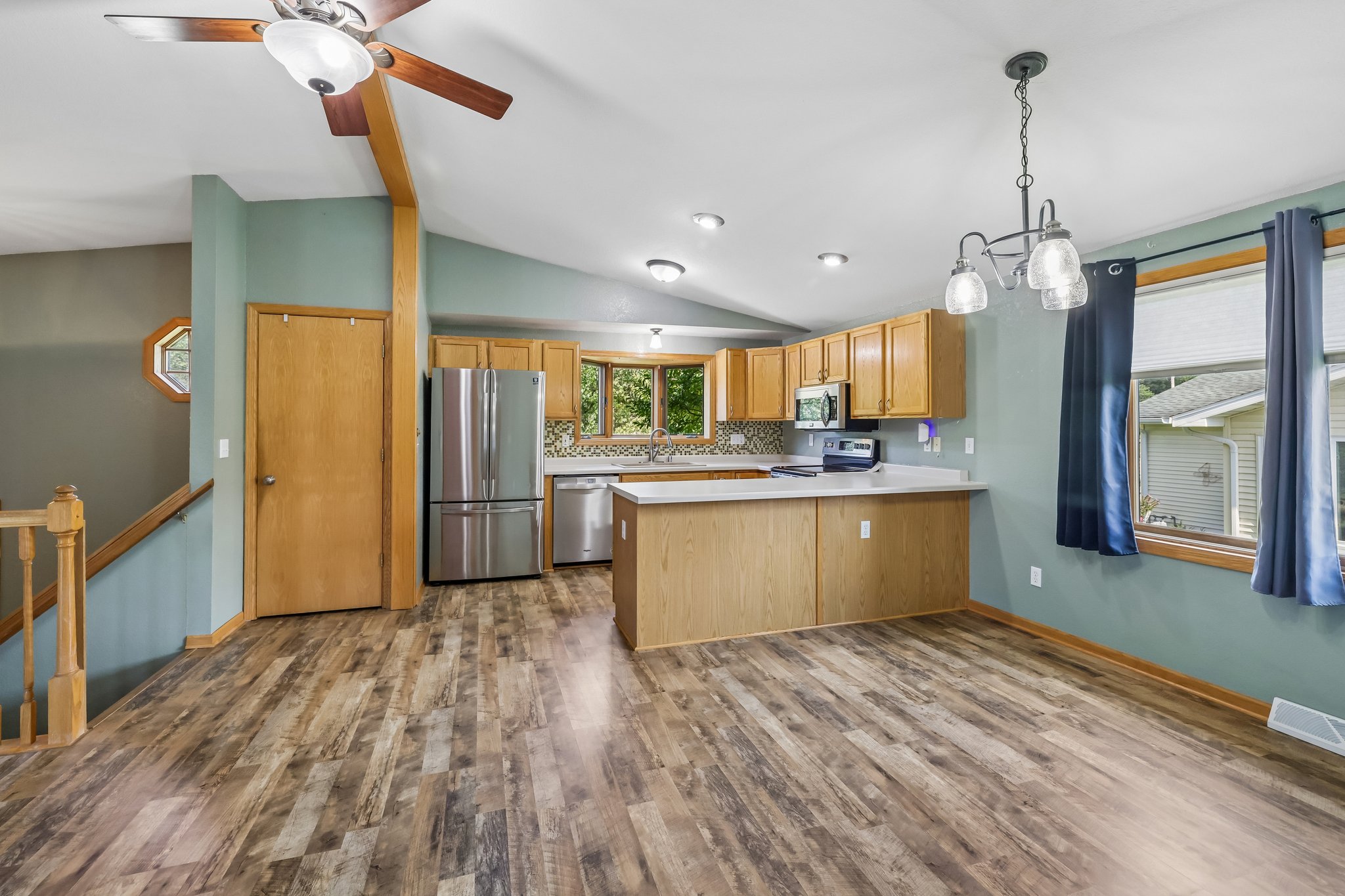 W Lafollette St-S1709-017.jpg
