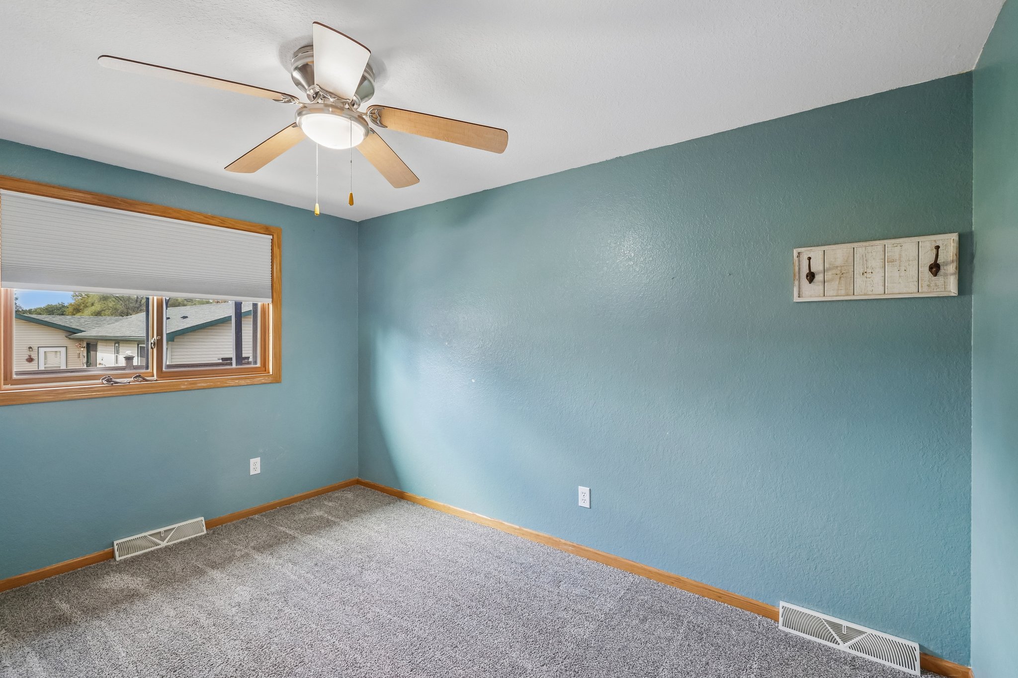 W Lafollette St-S1709-029.jpg