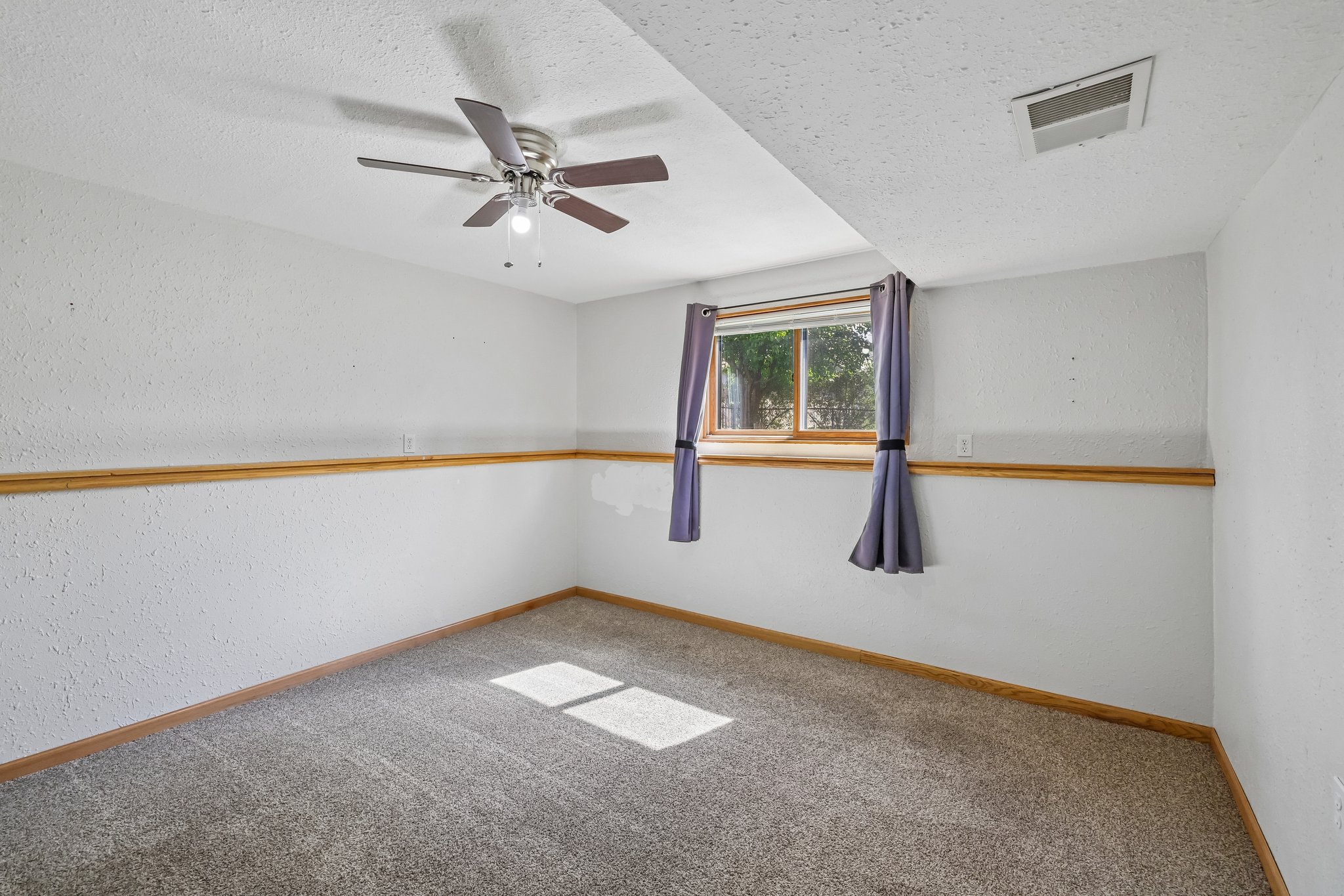 W Lafollette St-S1709-038.jpg