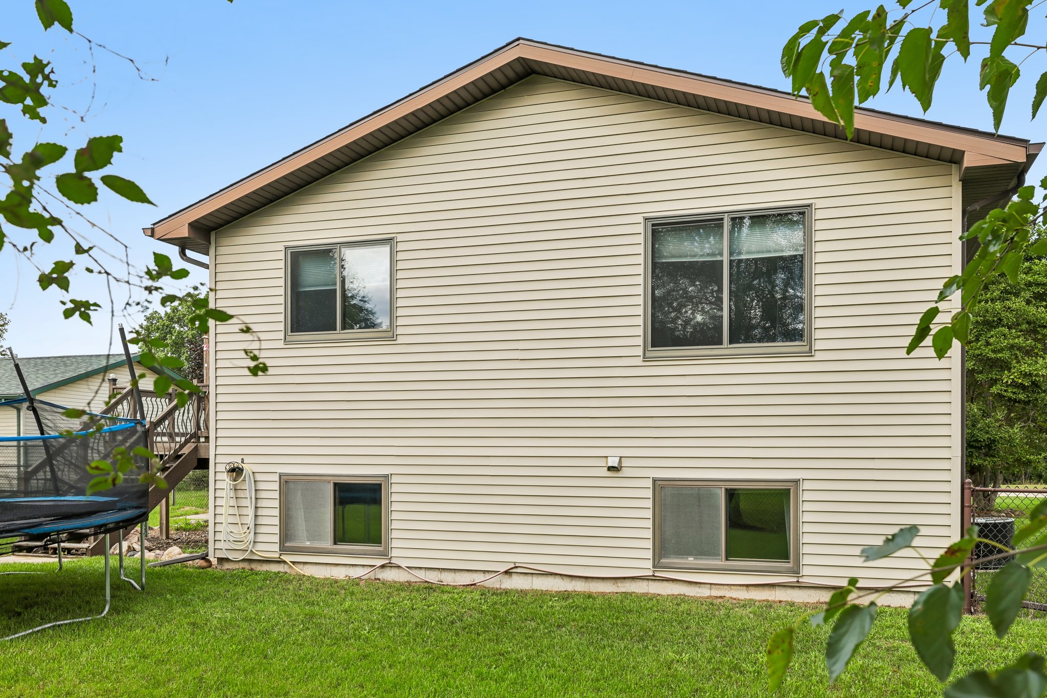W Lafollette St-S1709-049.jpg