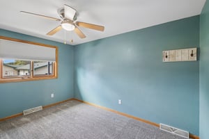 W Lafollette St-S1709-029.jpg