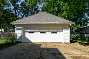  Photo 44