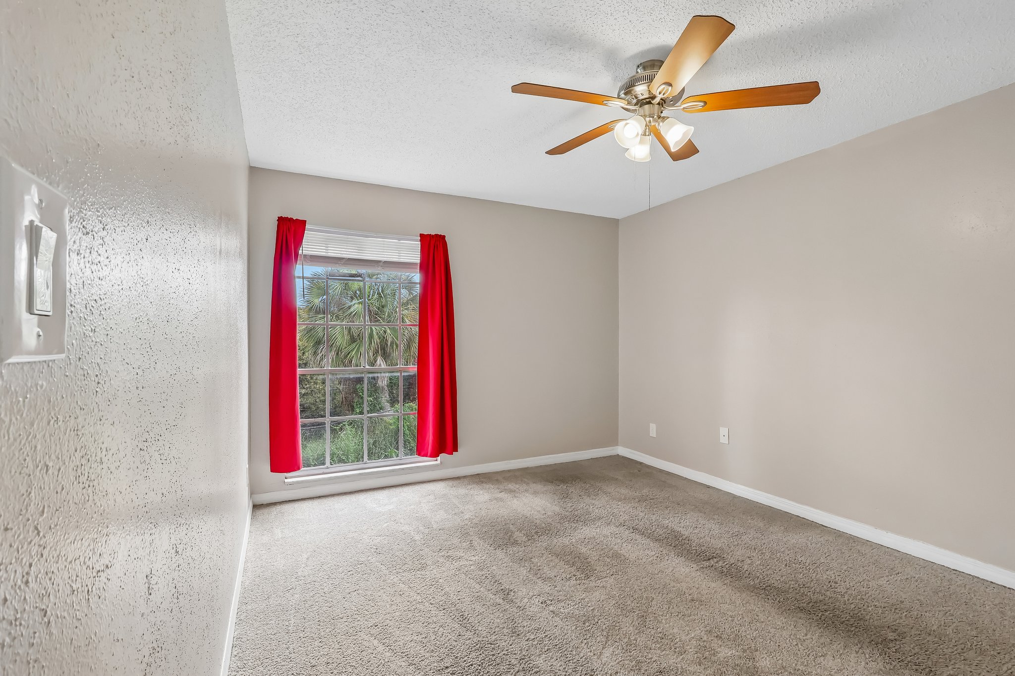 Wymore Rd 208-S1407-019.jpg