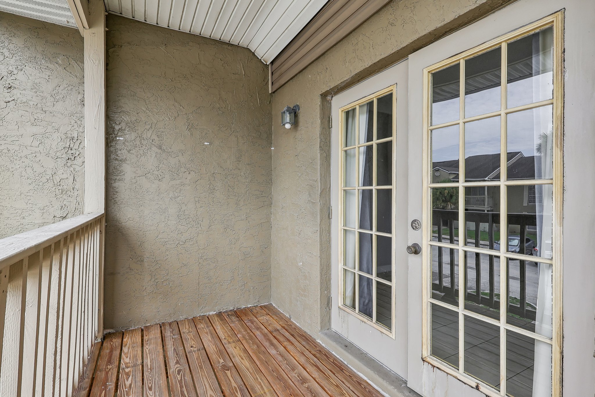 Wymore Rd 208-S1407-028.jpg