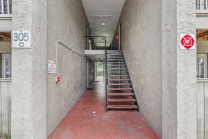 Wymore Rd 208-S1407-004.jpg