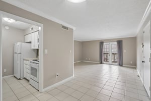 Wymore Rd 208-S1407-013.jpg