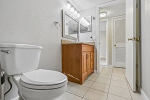 Wymore Rd 208-S1407-026.jpg