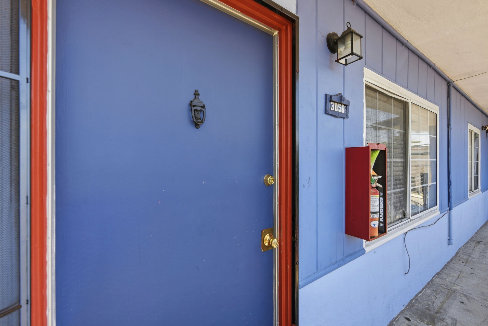 006_F8_3050-3058 Davis St