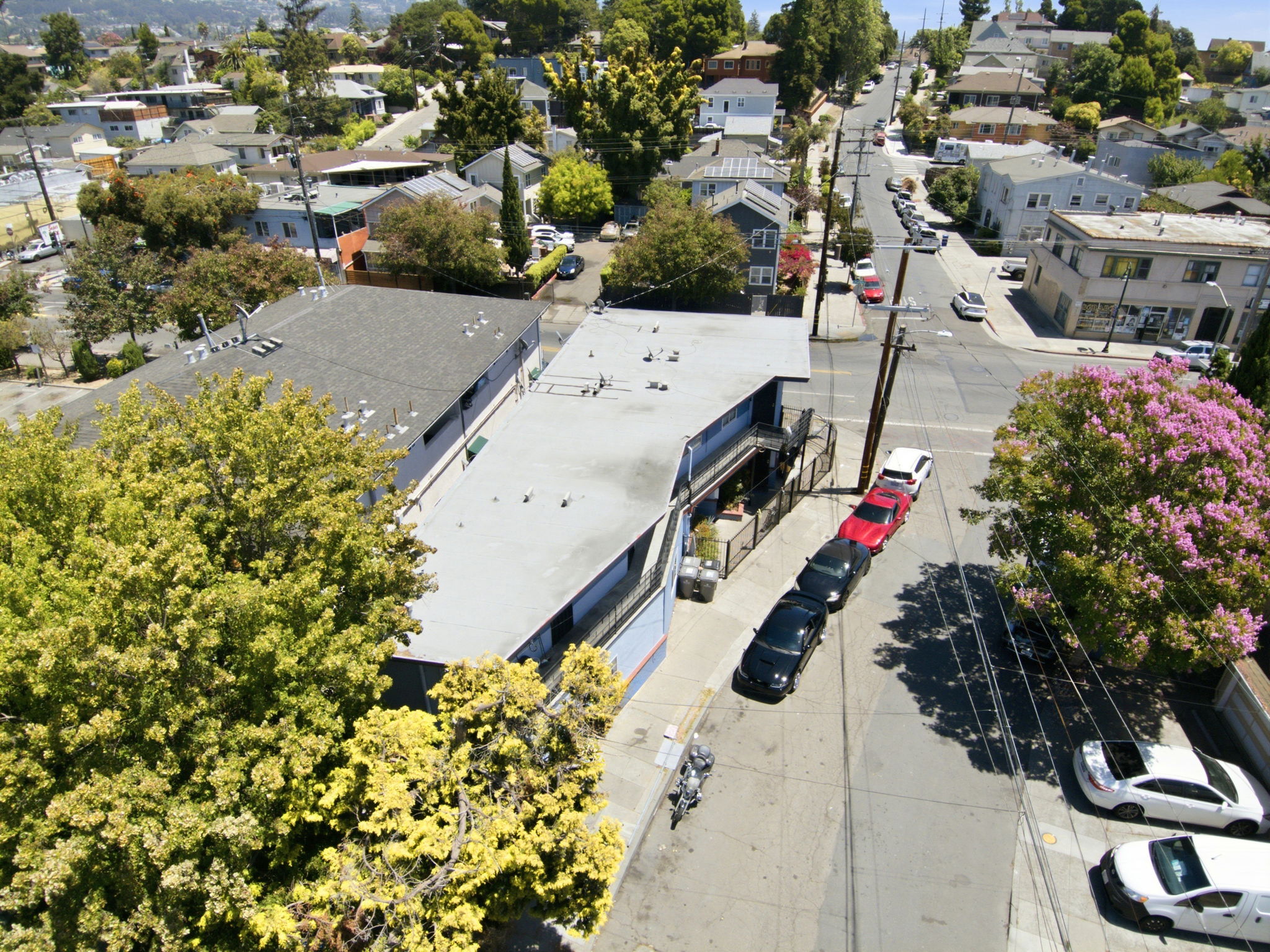 009_F8_AERIAL_3050-3058 Davis