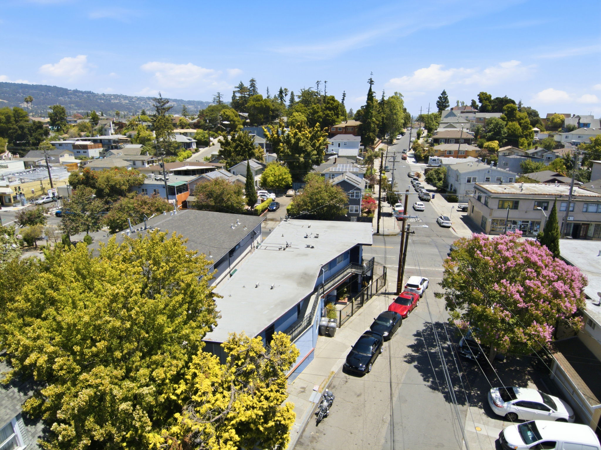 010_F8_AERIAL_3050-3058 Davis