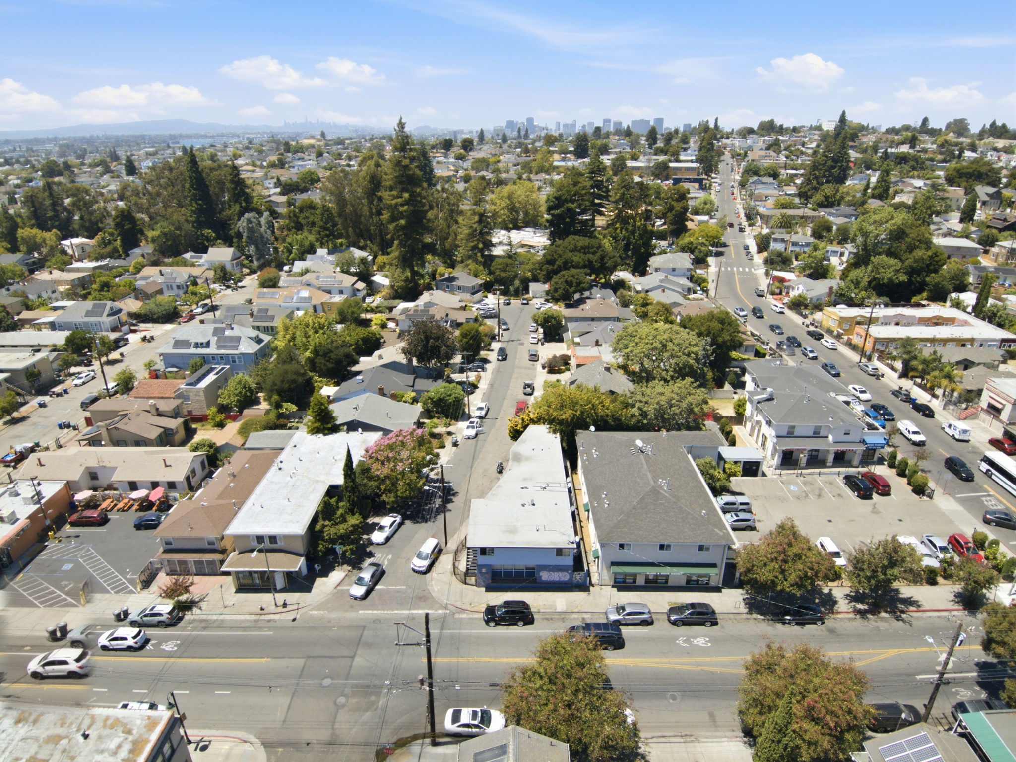 018_F8_AERIAL_3050-3058 Davis