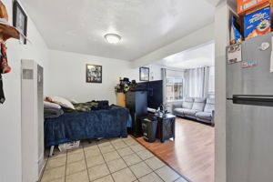 026_F8_3050-3058 Davis St