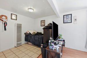 027_F8_3050-3058 Davis St