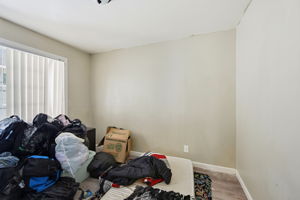 041_F8_3050-3058 Davis St