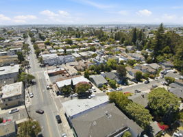 017_F8_AERIAL_3050-3058 Davis