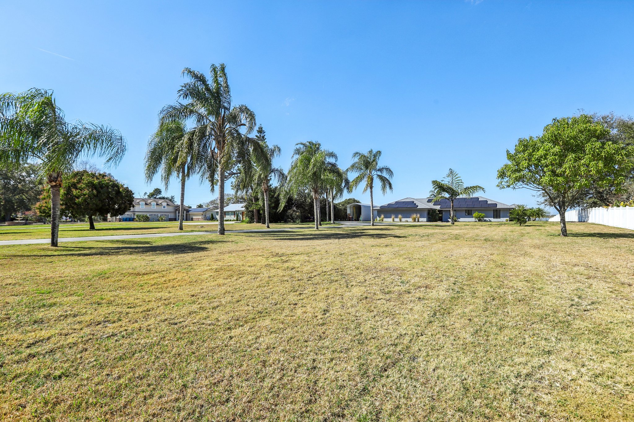 Crump Rd-S3101-009.jpg