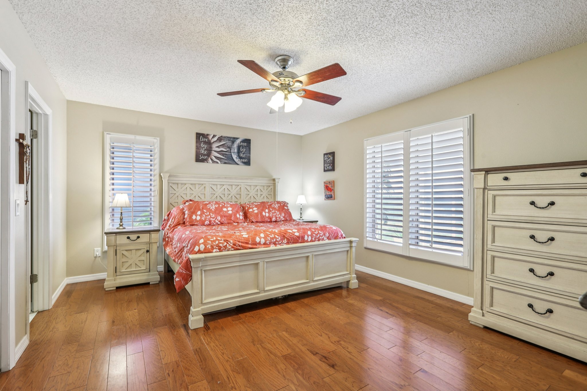 Crump Rd-S3101-039.jpg