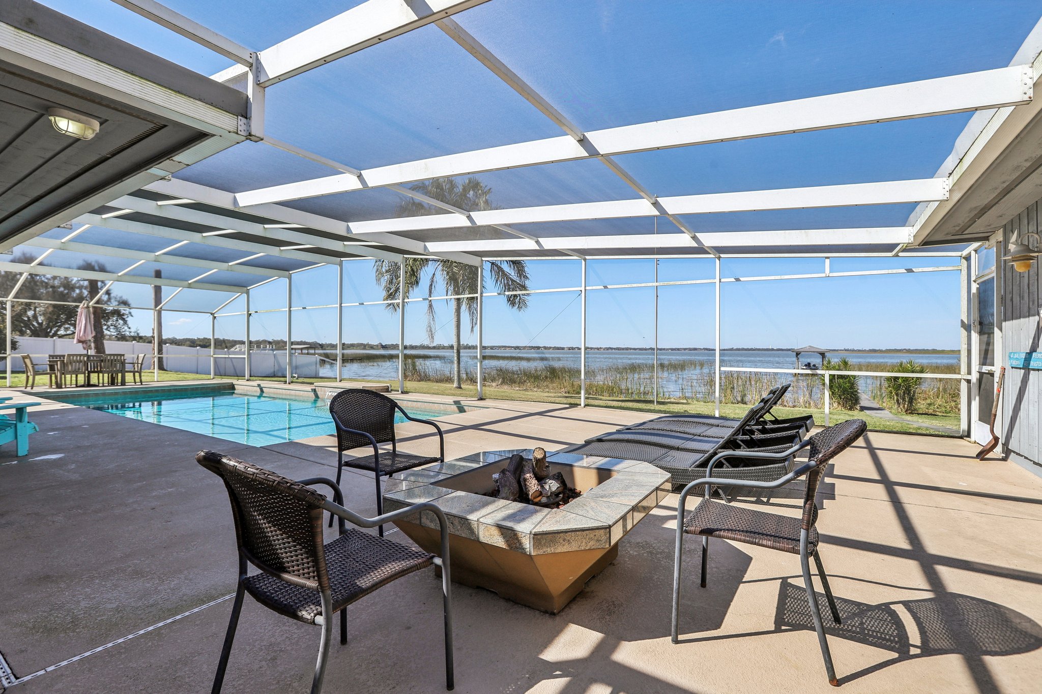 Crump Rd-S3101-066.jpg