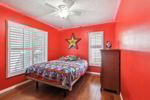 Crump Rd-S3101-035.jpg