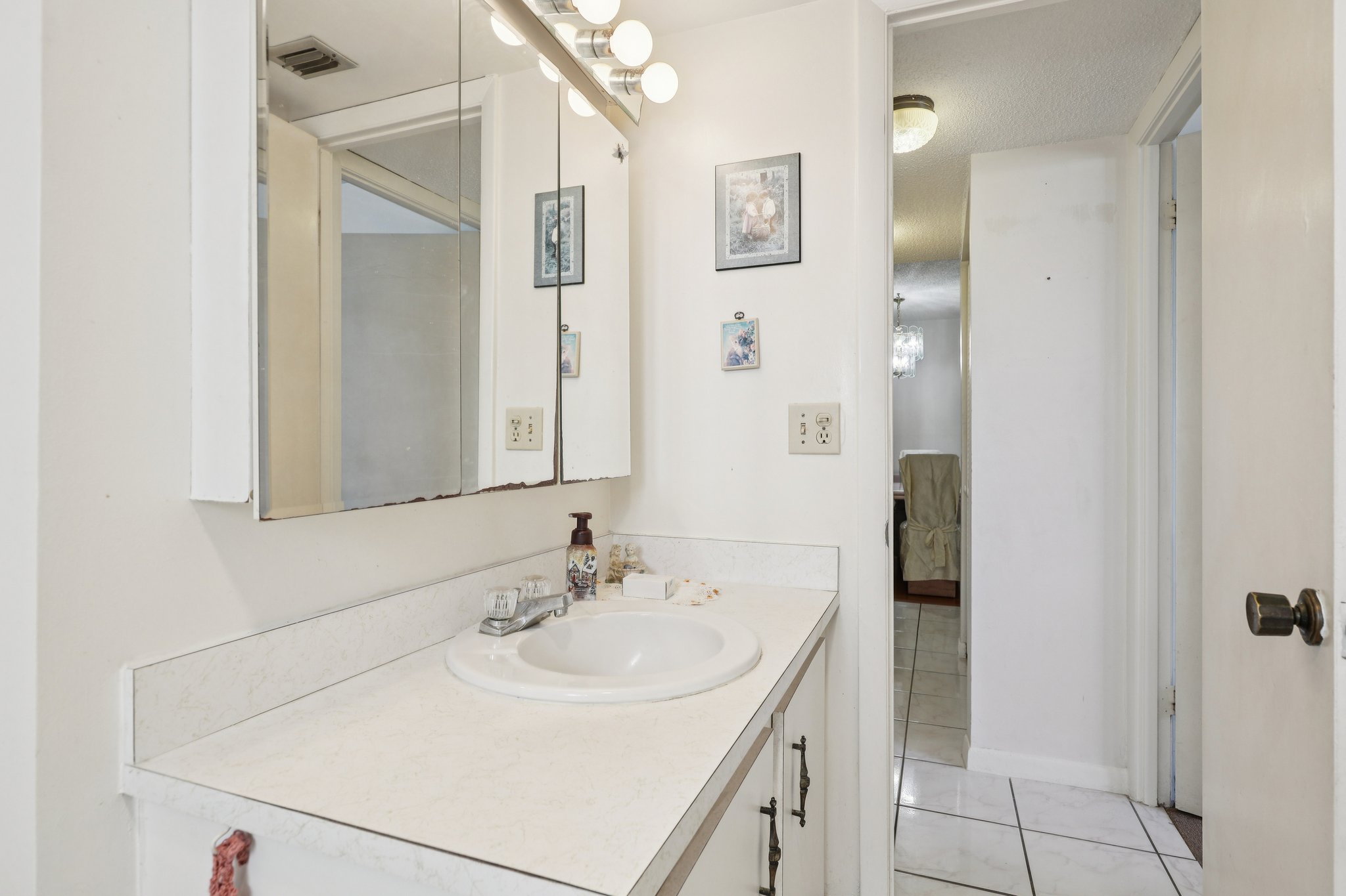 Holiday Springs Blvd 101-S2703-021.jpg