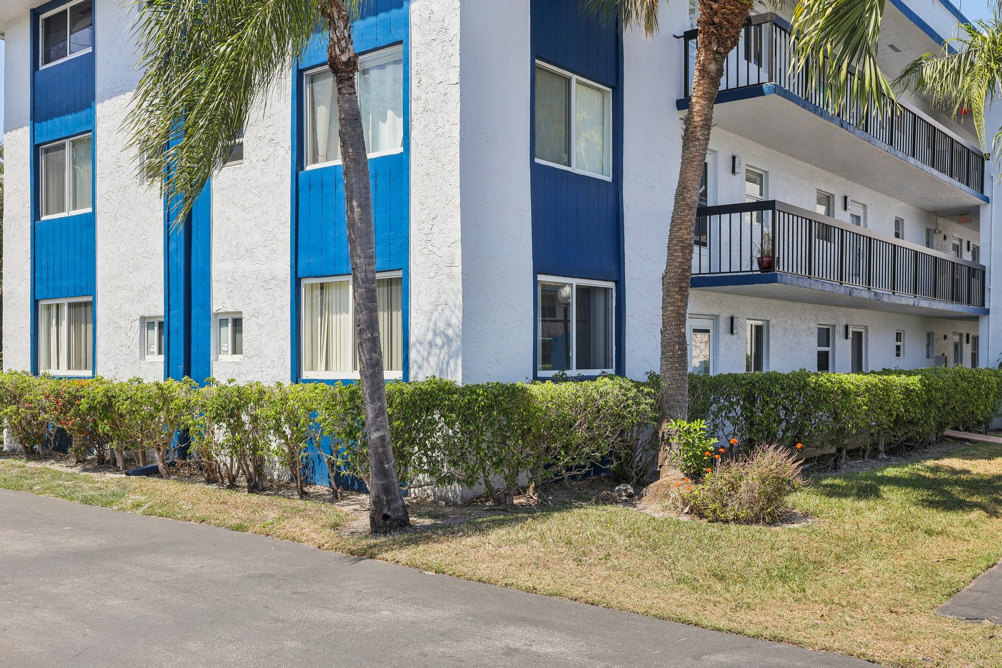 Holiday Springs Blvd 101-S2703-030.jpg