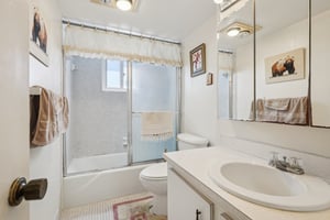 Holiday Springs Blvd 101-S2703-020.jpg