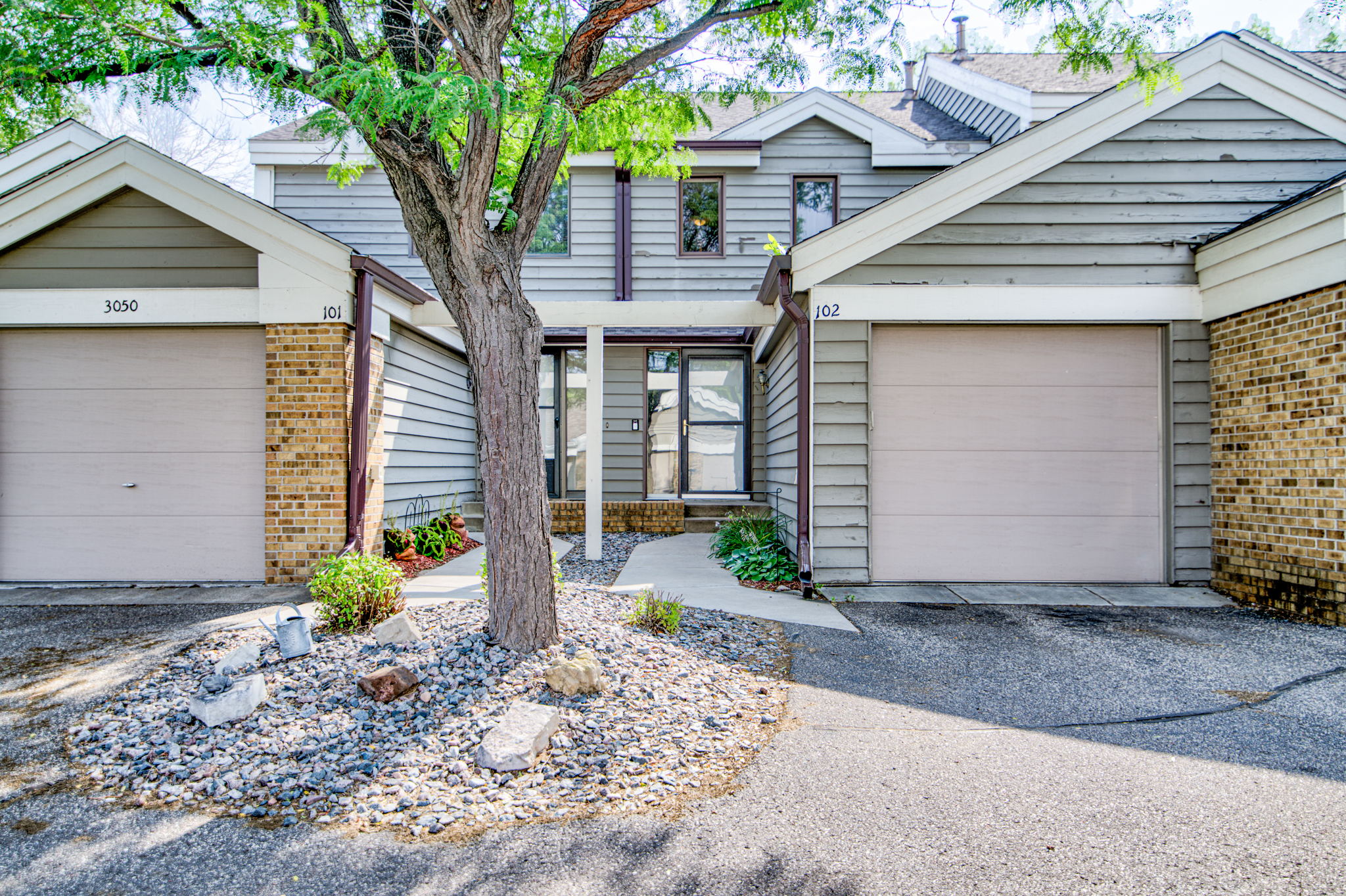 3050 Shields Dr 102, Eagan, MN 55121 ArchiPix