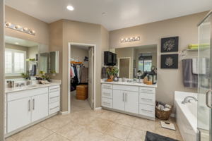 30525 Hawkscrest Rd, Murrieta, CA 92563, USA Photo 12