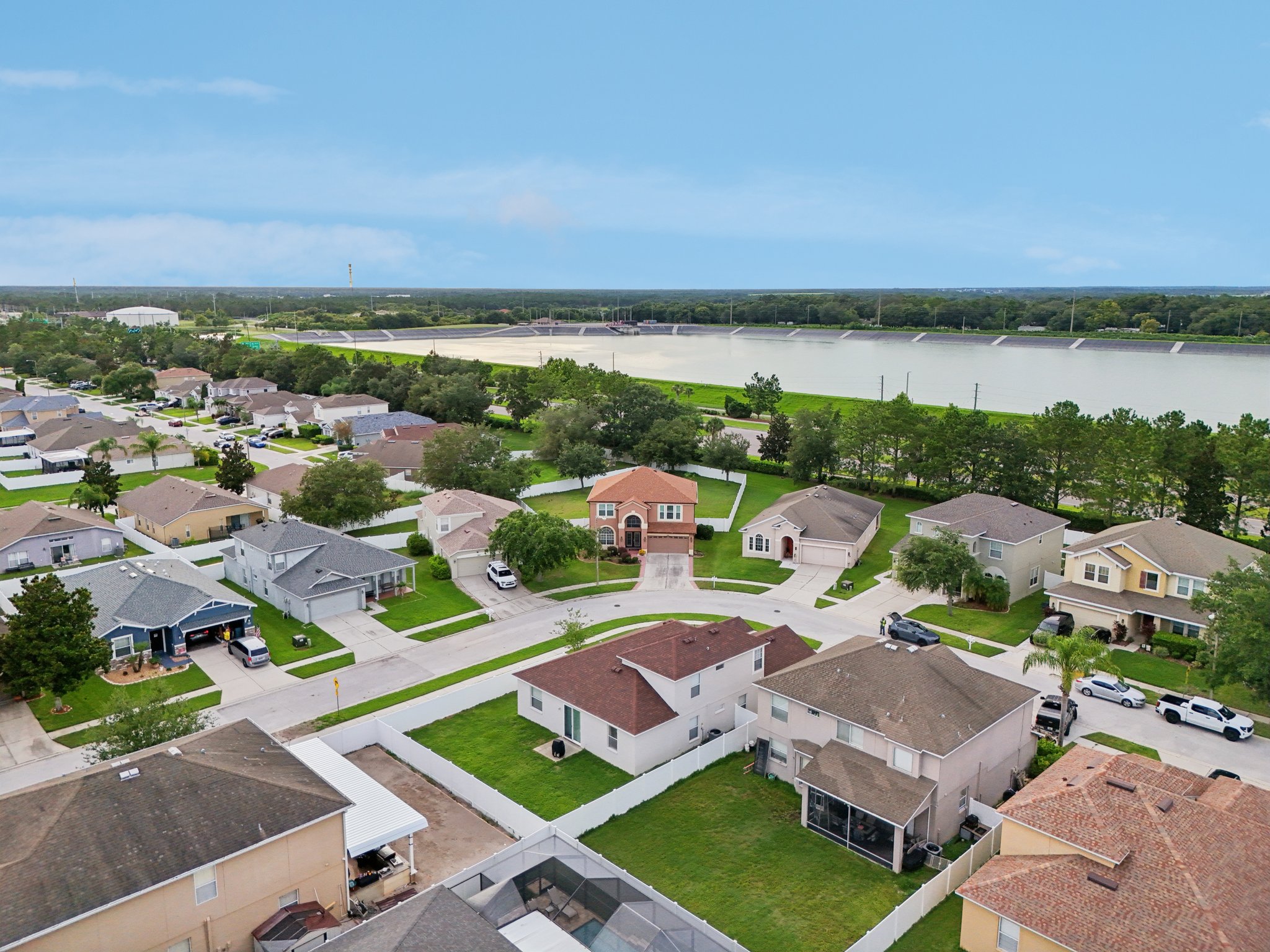 Latourette Dr-S0907-056.jpg