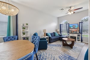 Latourette Dr-S0907-015.jpg