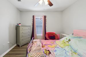 Latourette Dr-S0907-033.jpg