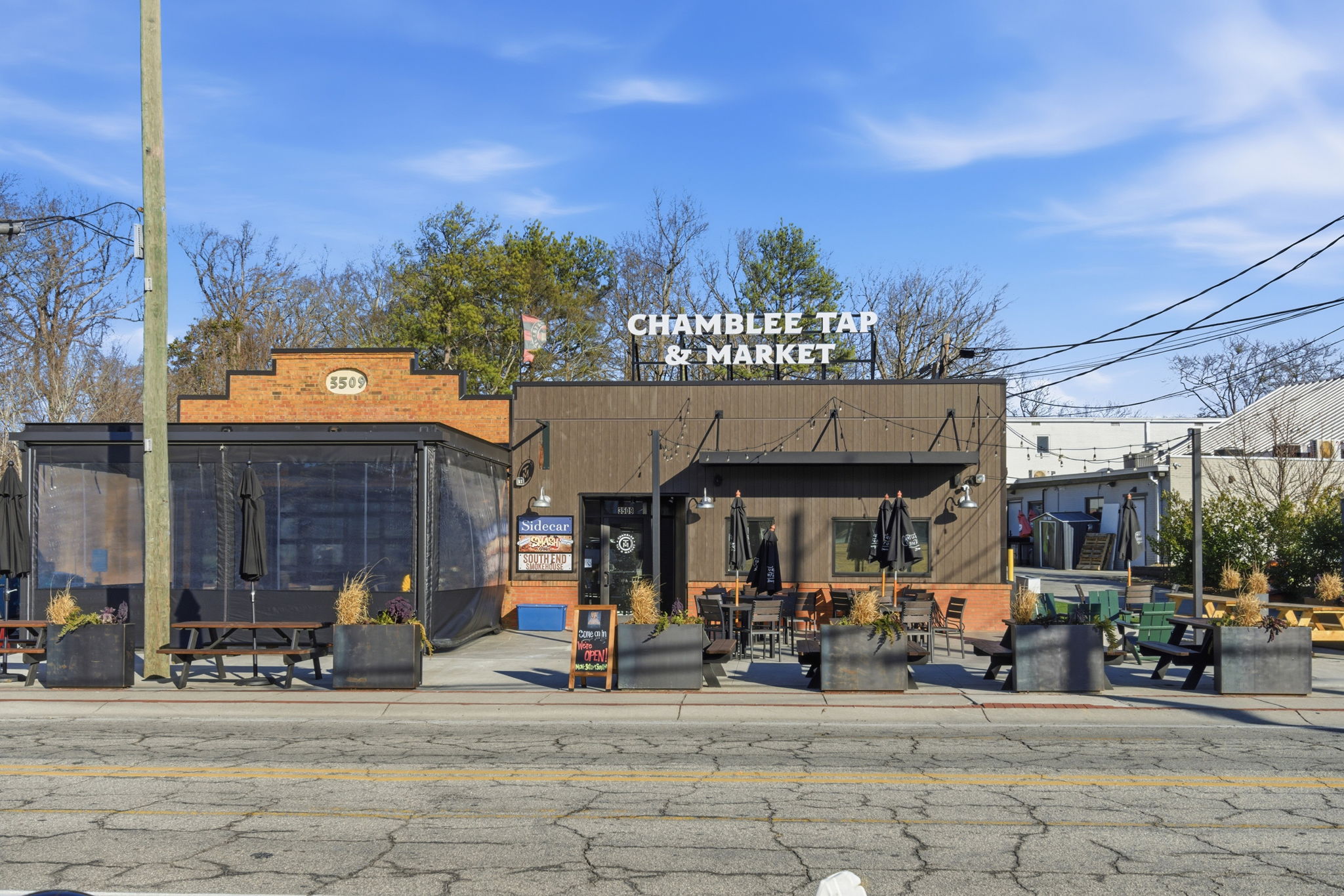 DOWNTOWN CHAMBLEE