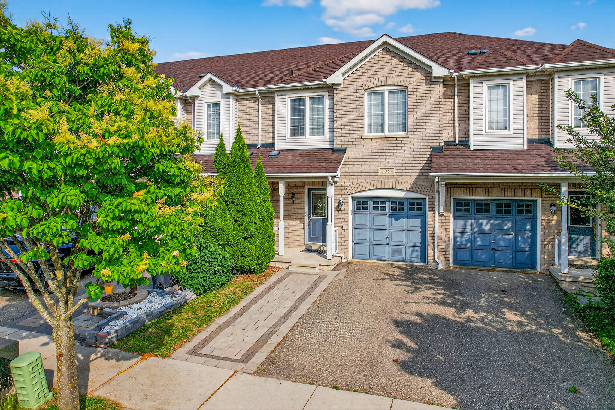 3054 Wrigglesworth Crescent Mississauga, ON L5M 6W6