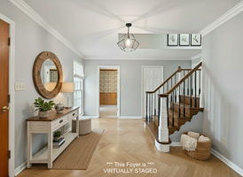 Foyer -  *VIRTUALLY STAGED*