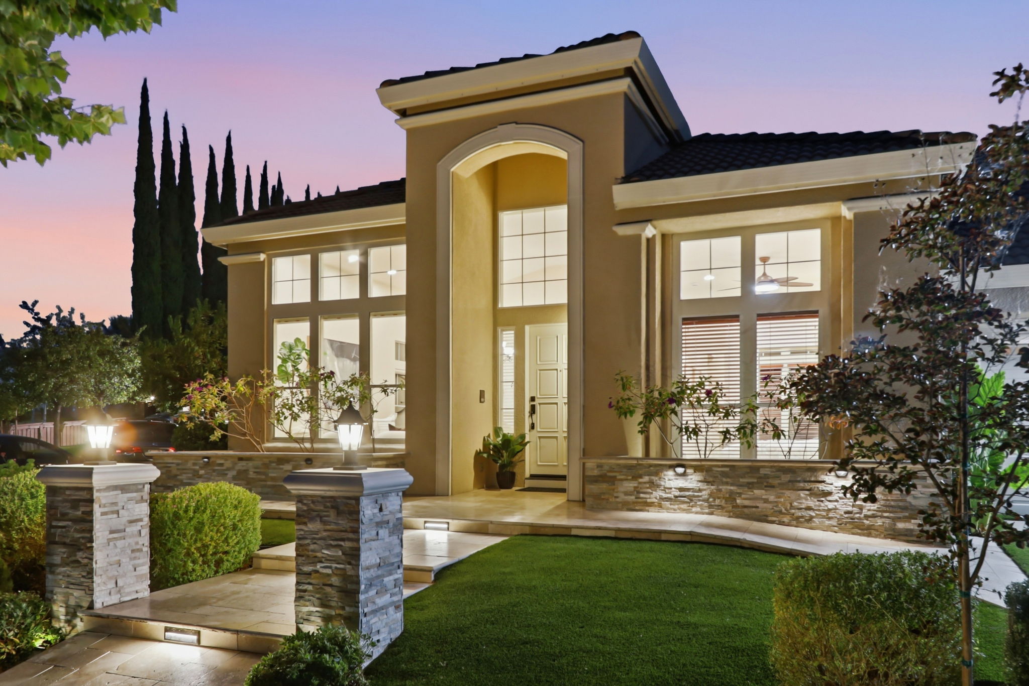 049_F8_TWILIGHT_3056 Dante Ct