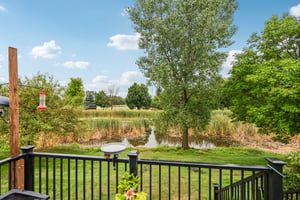 Edmonton Dr-S2208-057.jpg