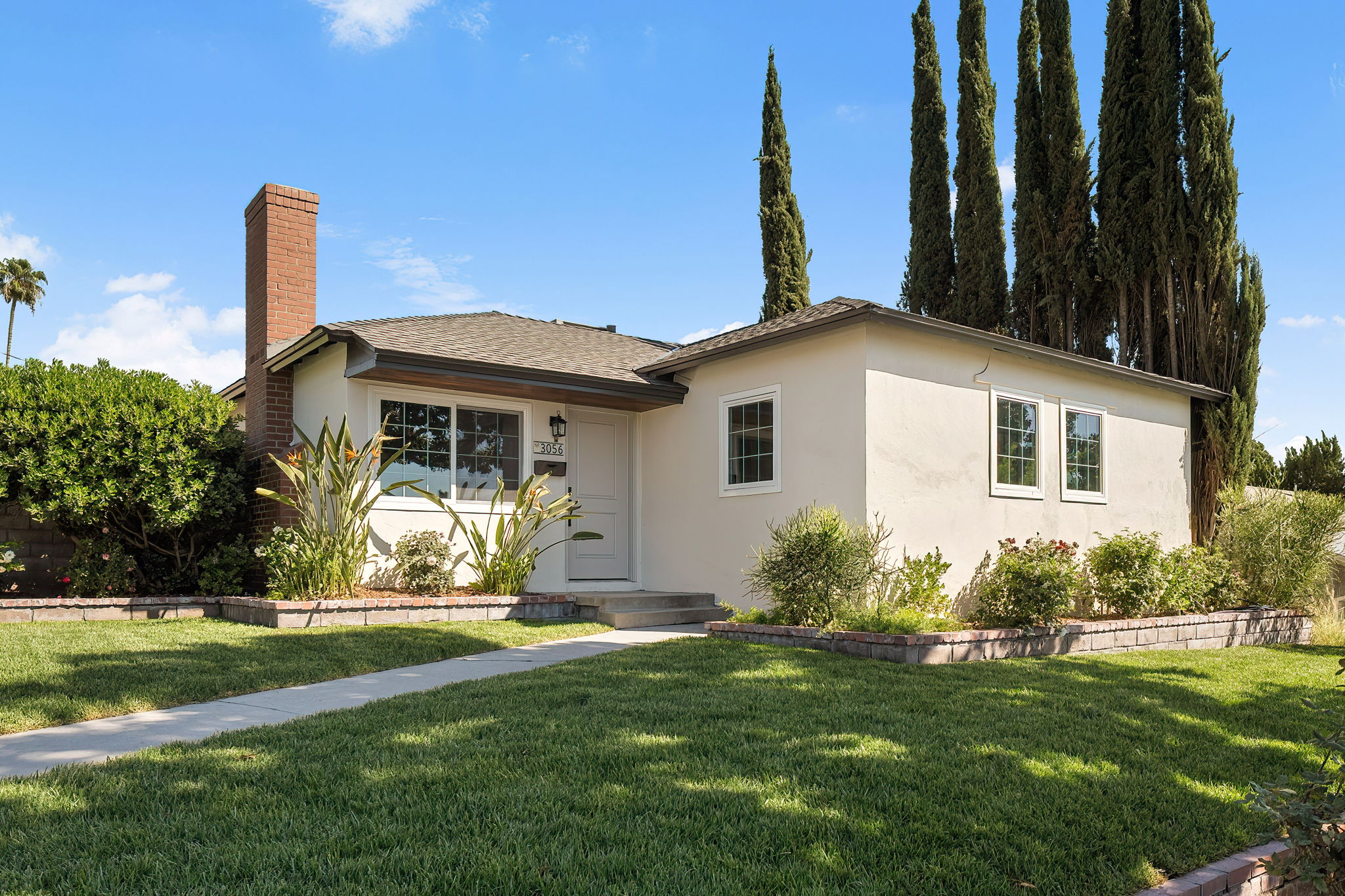 3056 N Buena Vista Street-6