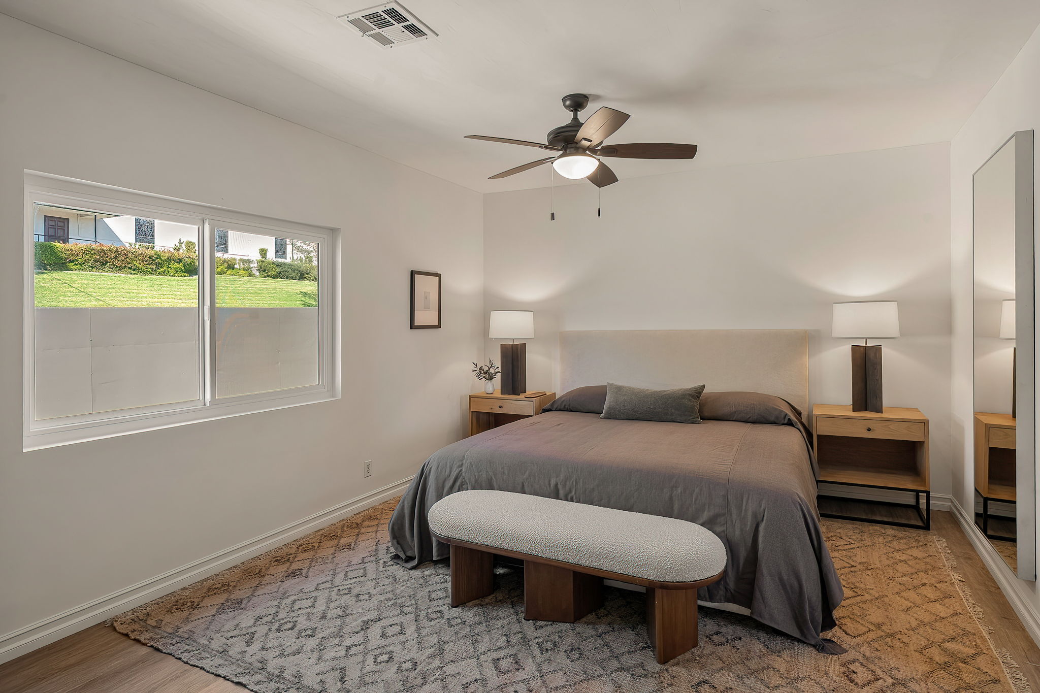 3056 N Buena Vista Street-20