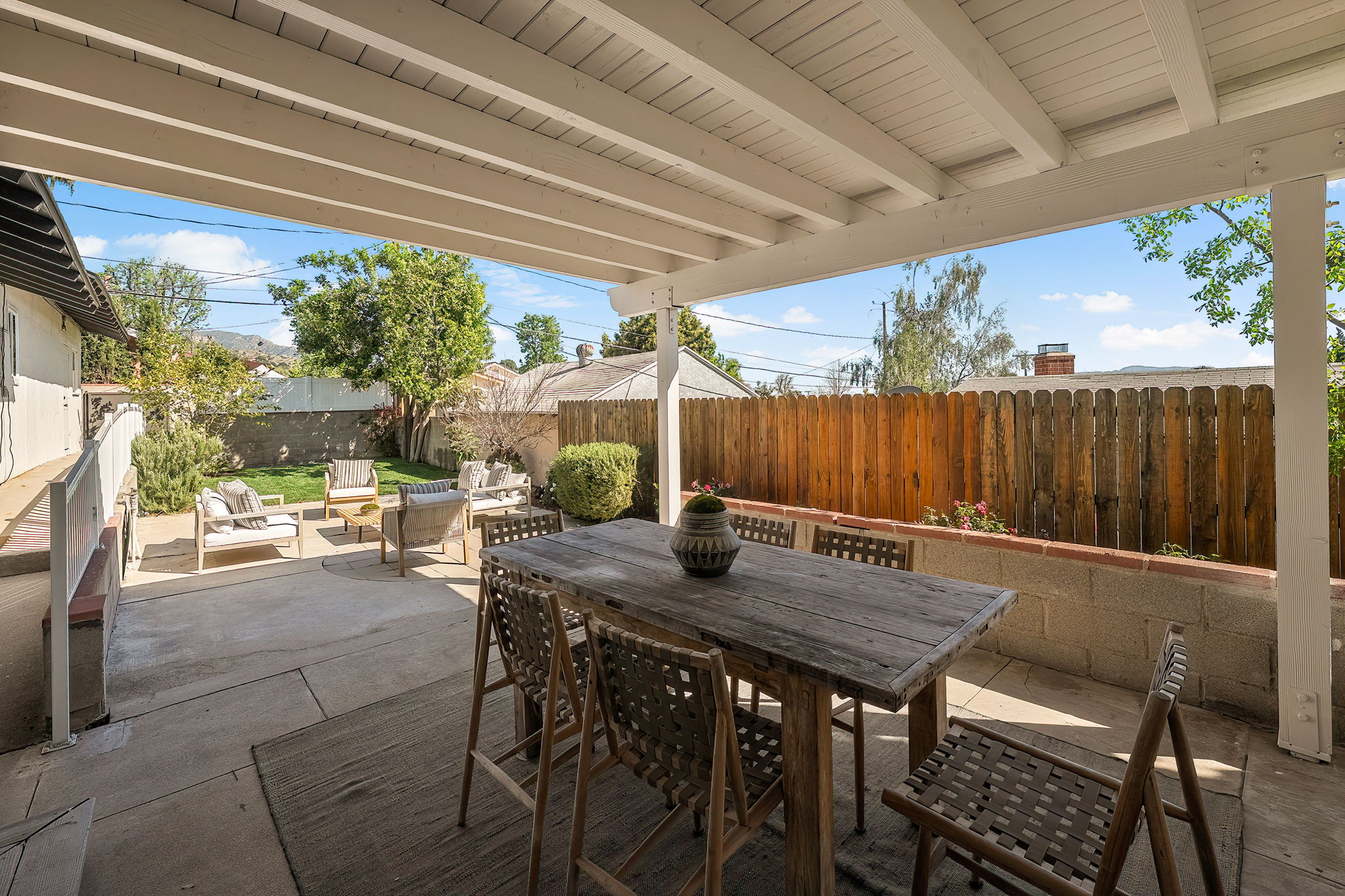 3056 N Buena Vista Street-64