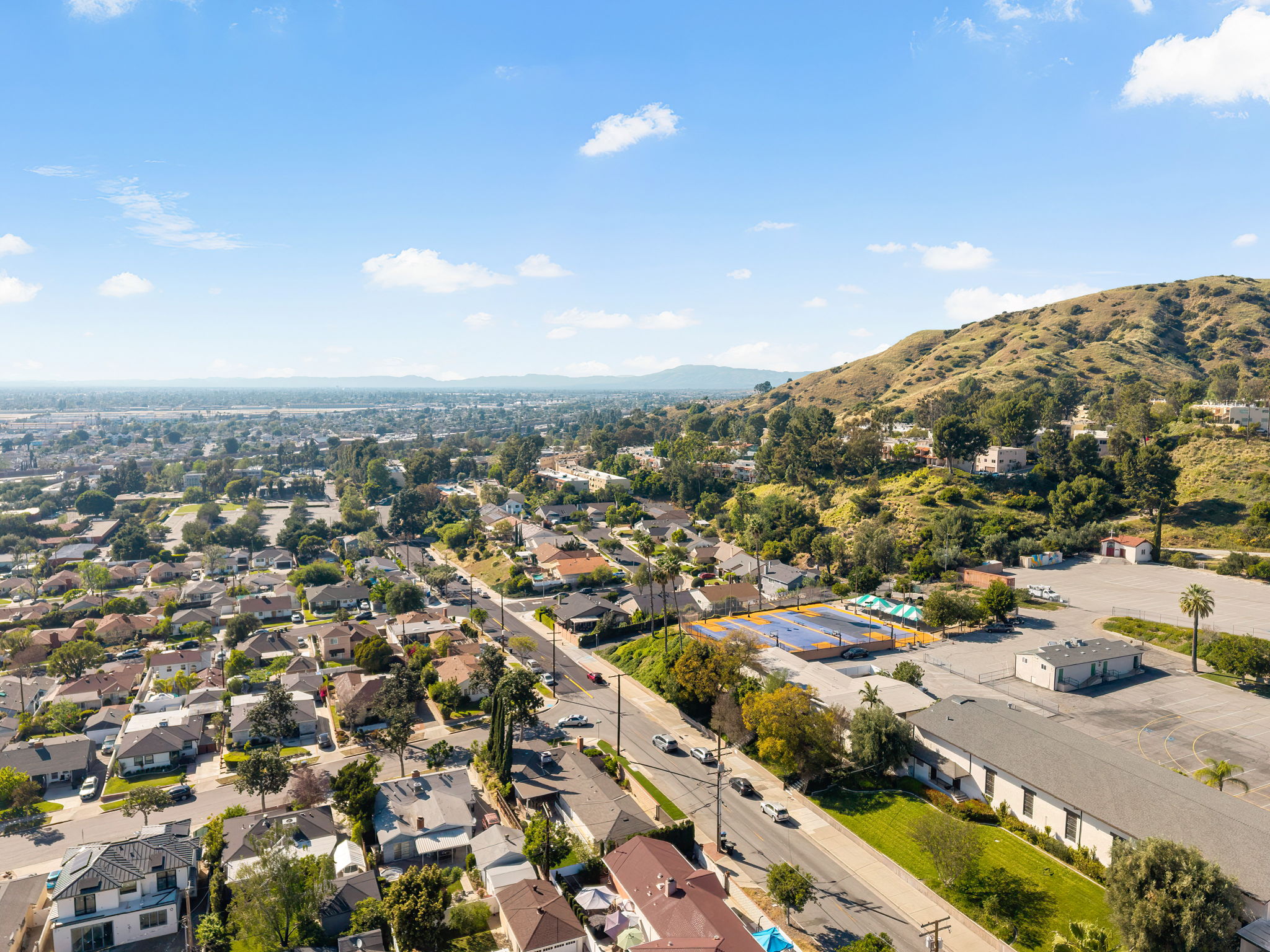 3056 N Buena Vista Street-84