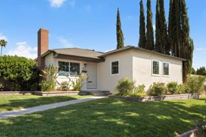 3056 N Buena Vista Street-6