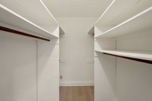 3056 N Buena Vista Street-24