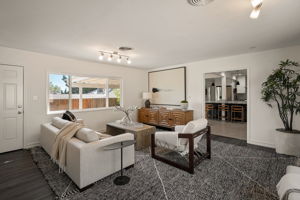 3056 N Buena Vista Street-28