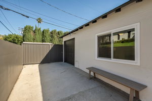 3056 N Buena Vista Street-45