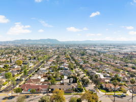 3056 N Buena Vista Street-78