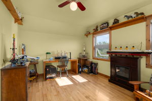  Photo 34