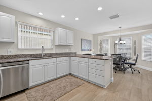 Kitchen and Dinnete