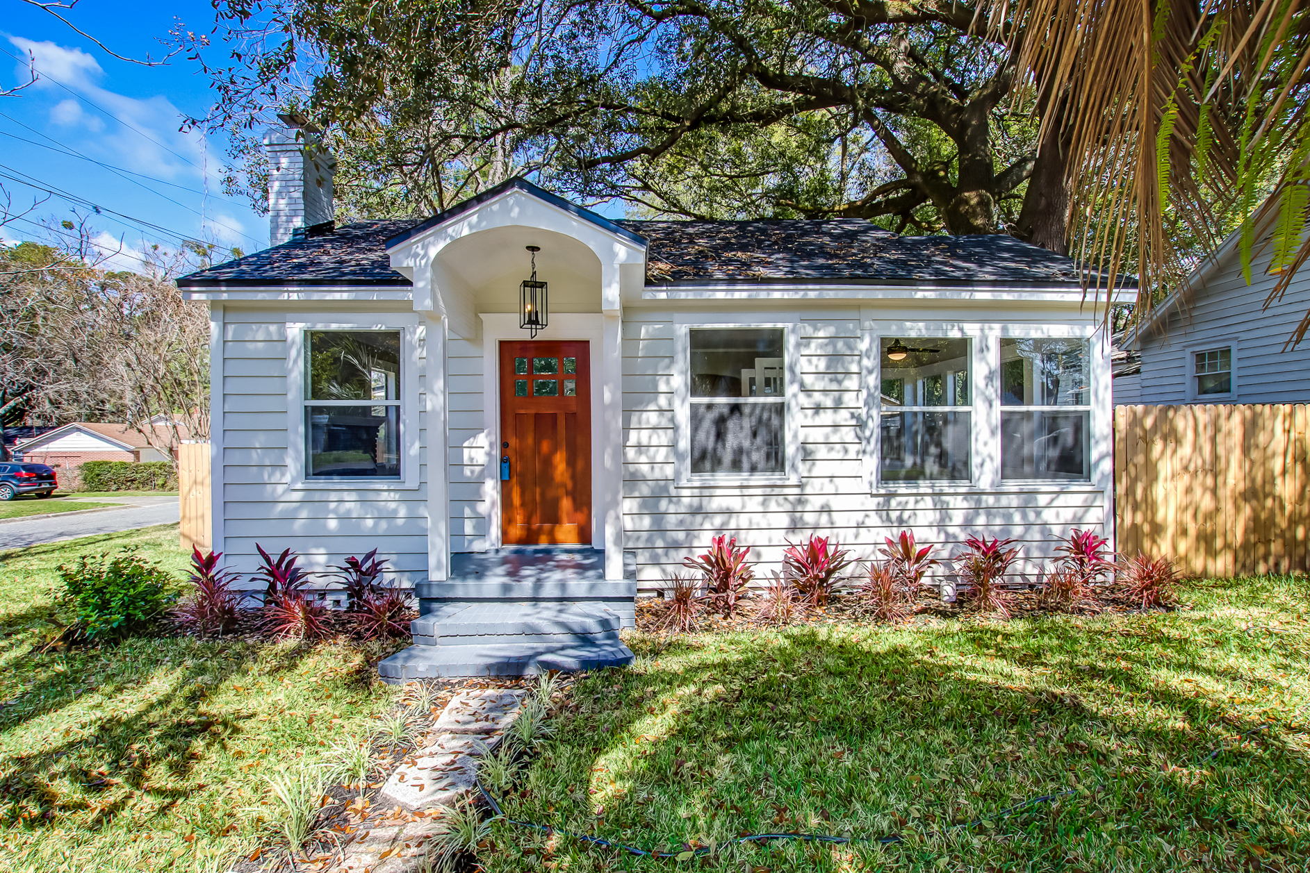 Welcome to 3059 College St