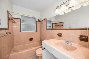 Bathroom1