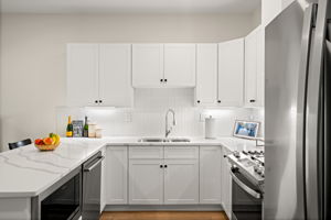 306 Albion Rd, Billerica, MA 01821, USA Photo 6